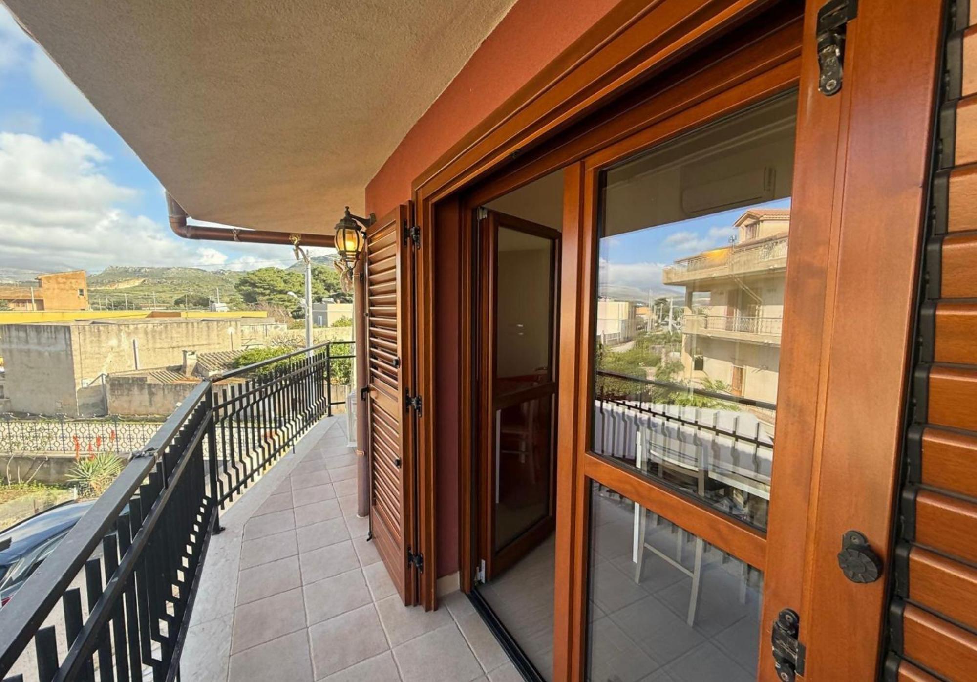 Semplice Bnb Bonagia Valderice Habitación foto